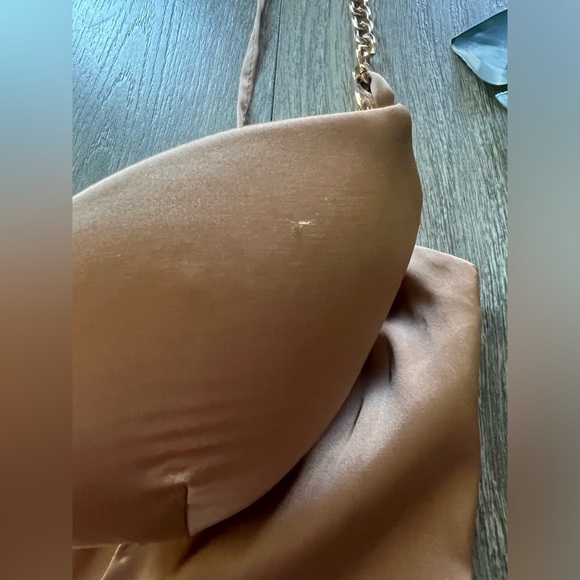 Oh Polly Chained Up Satin Cut Out Bodysuit in Rose Gold. Size 0 - Picture 16 of 16